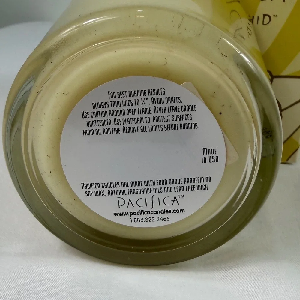 Pacifica Vanilla Orchid Scented Candle 10.5‎ oz Natural Soy Wax Hand Poured USA